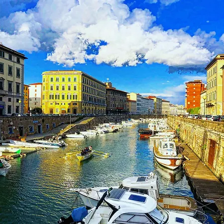 Livorno Apartment * 利沃诺